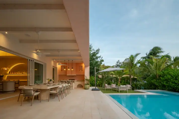 The covered terrace at Casa Coral with its grill bar and wood-fired oven